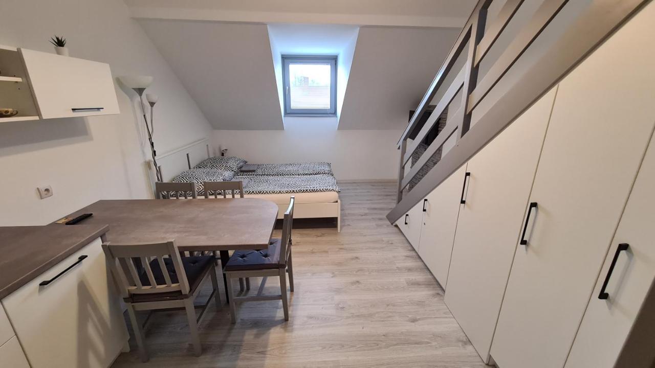 Gyulai-Fuerdo-Apartman Ii. Eksteriør billede