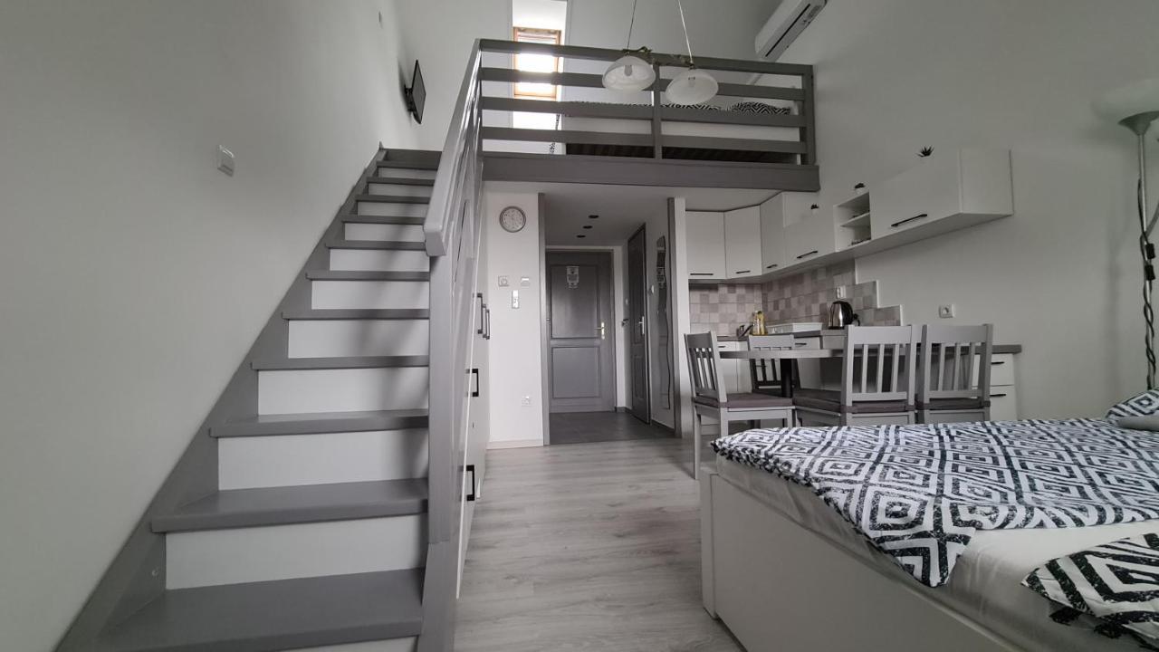 Gyulai-Fuerdo-Apartman Ii. Eksteriør billede