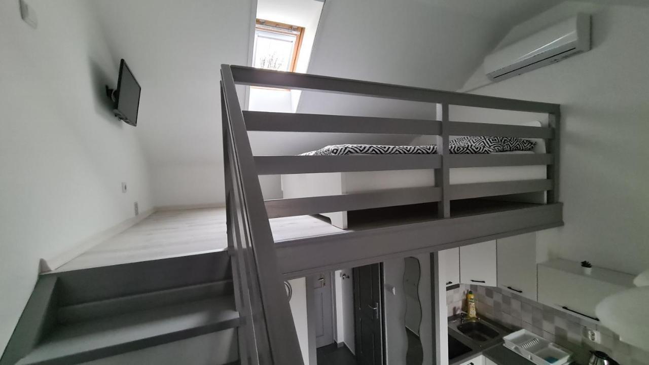 Gyulai-Fuerdo-Apartman Ii. Eksteriør billede